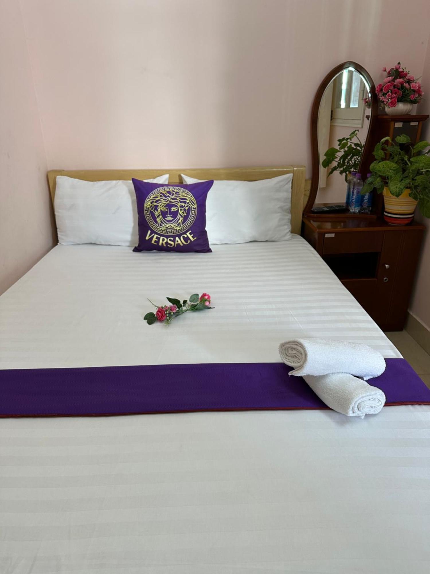 Nha Nghi Nghia Nhan Đà Lạt Extérieur photo